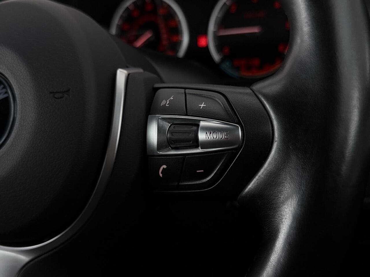 BMW 5 Series thumbnail Misc Controls