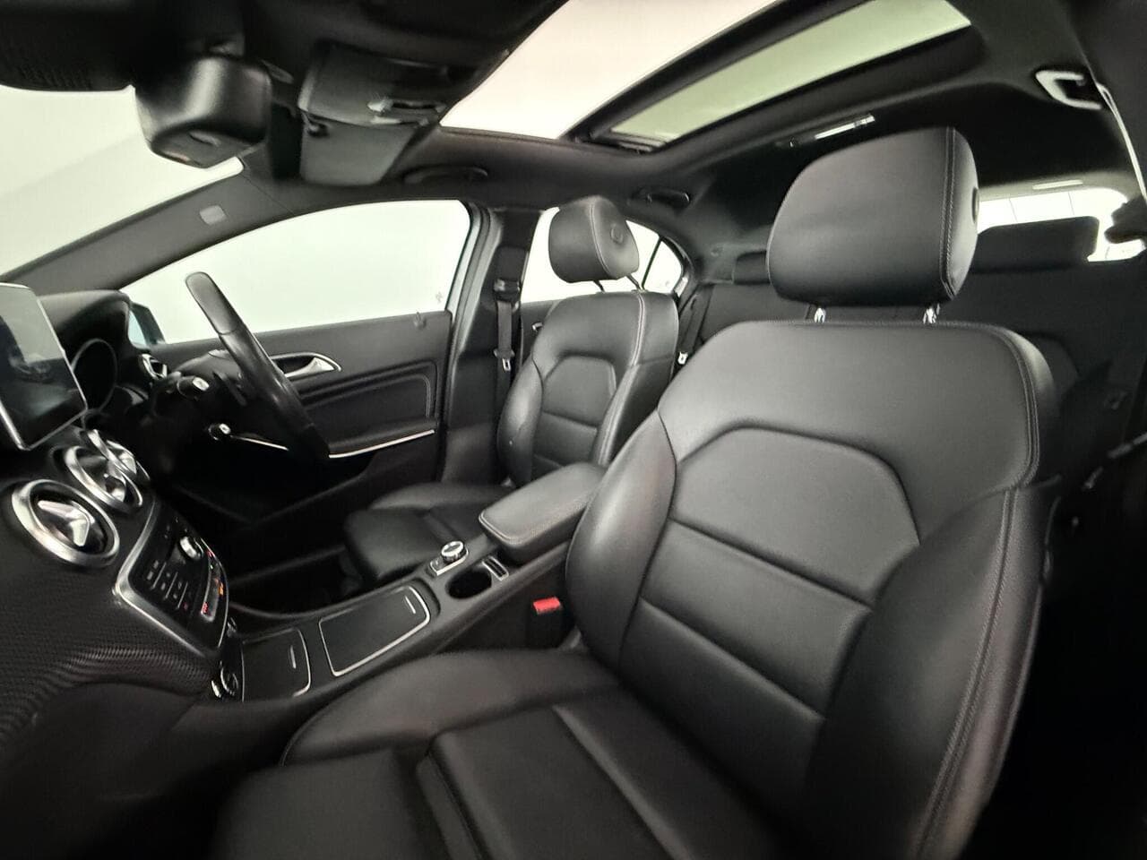 Mercedes-Benz A Class thumbnail Seat Front Passenger