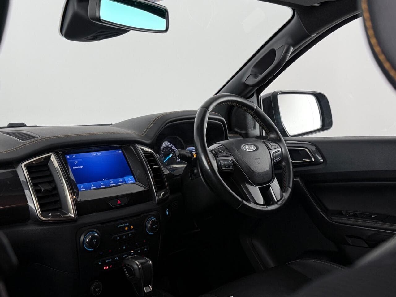 Ford Ranger thumbnail Interior Front