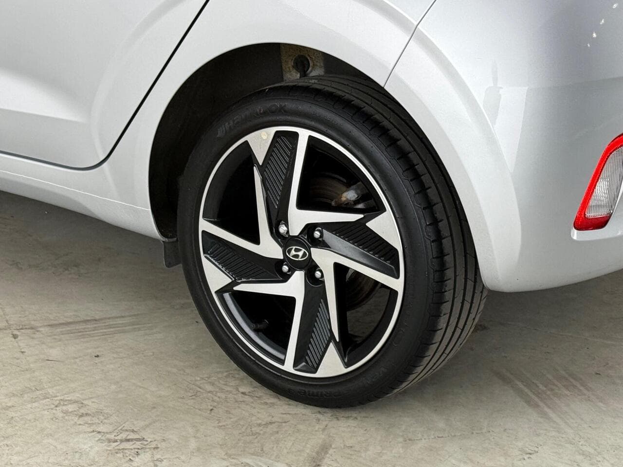 Hyundai i10 thumbnail Wheel