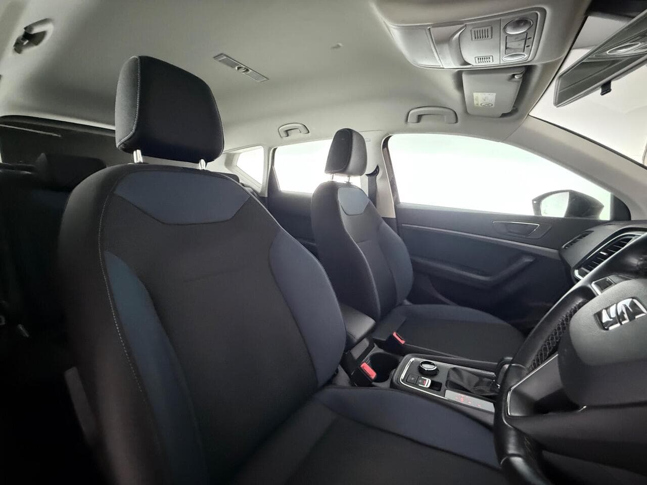 SEAT Ateca thumbnail Seat Driver