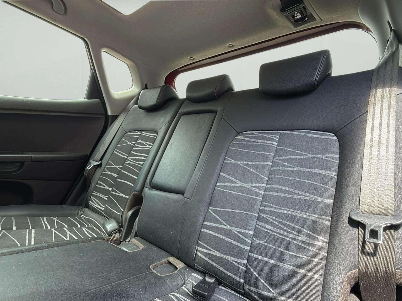 Kia Venga thumbnail Seats Rear