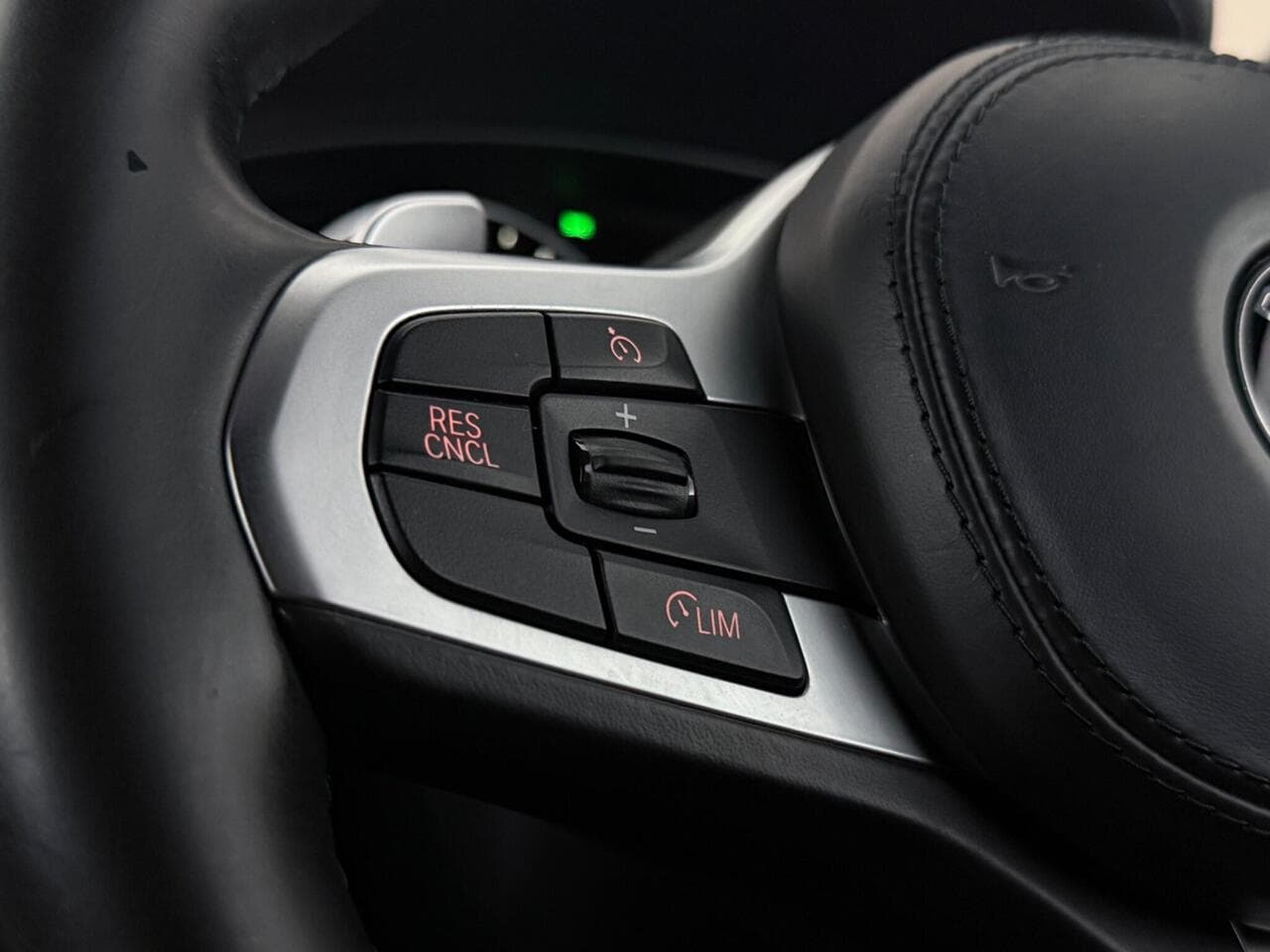BMW X3 thumbnail Misc Controls