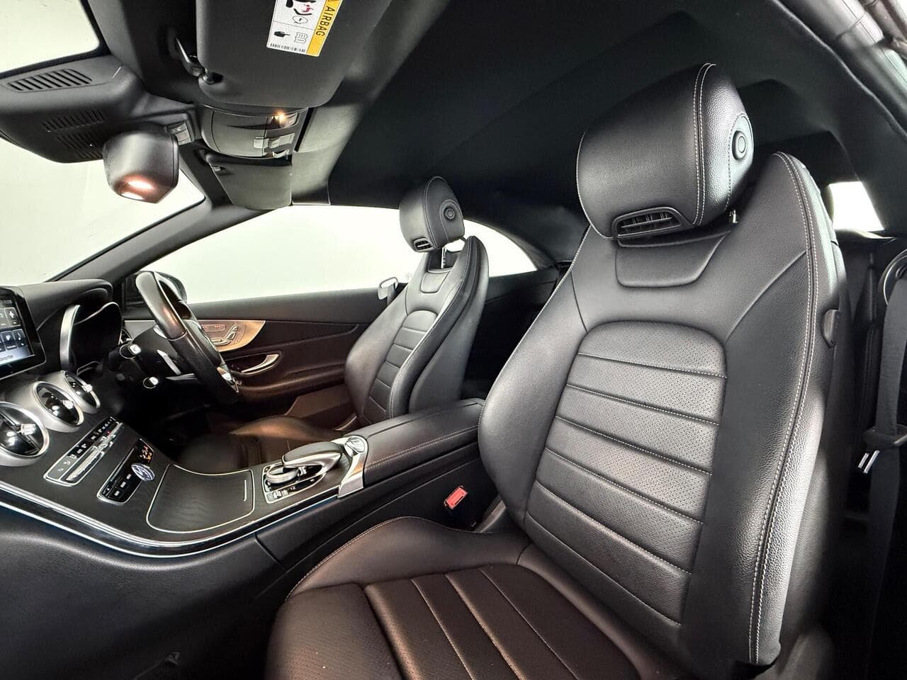 Mercedes-Benz C Class thumbnail Seat Front Passenger