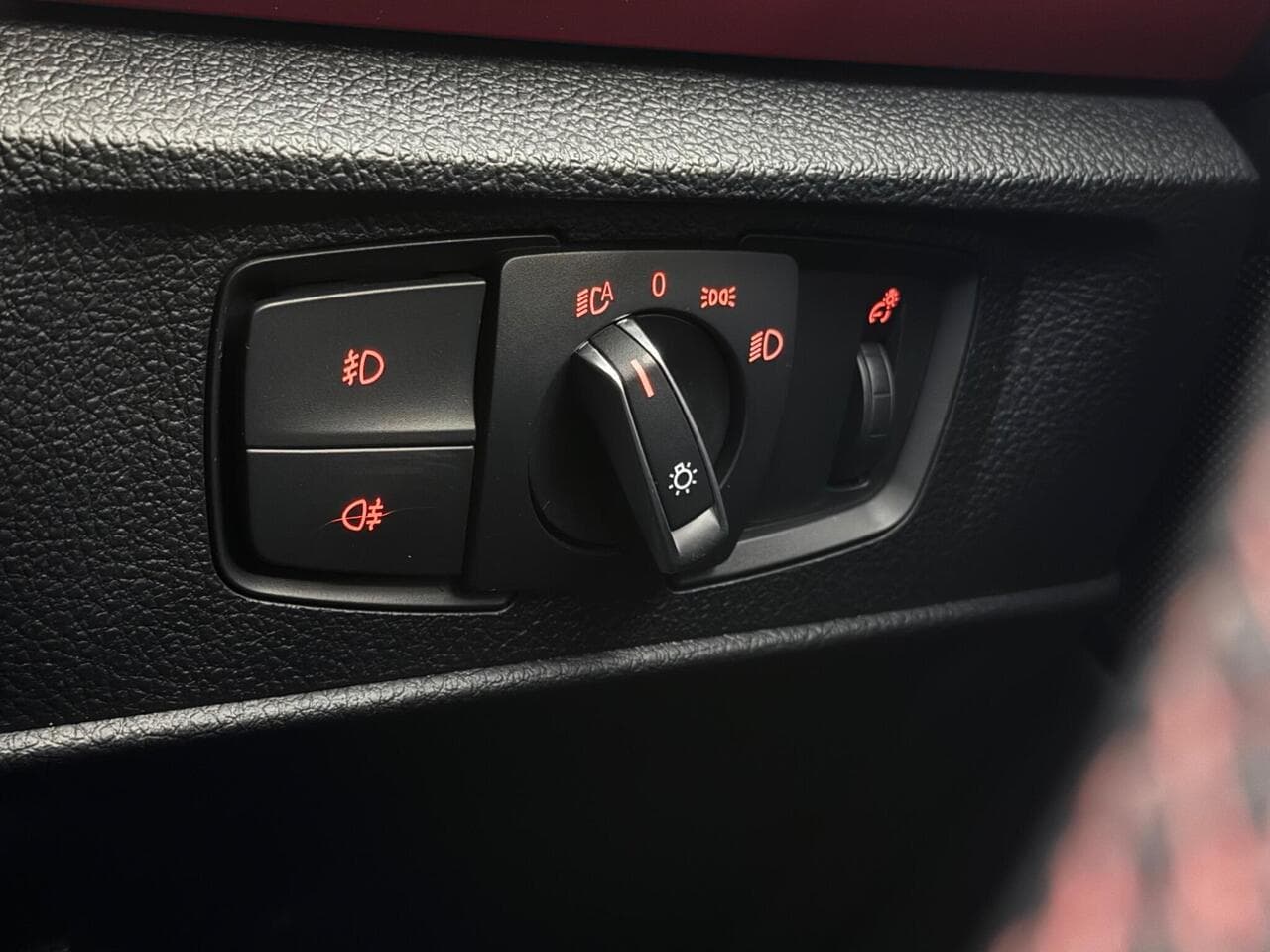 BMW 1 Series thumbnail Misc Controls