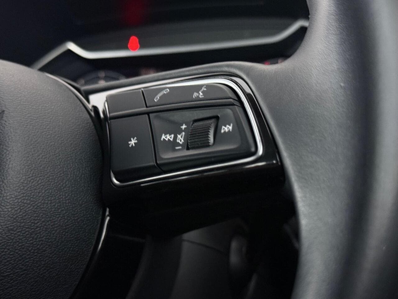 Audi A1 thumbnail Misc Controls