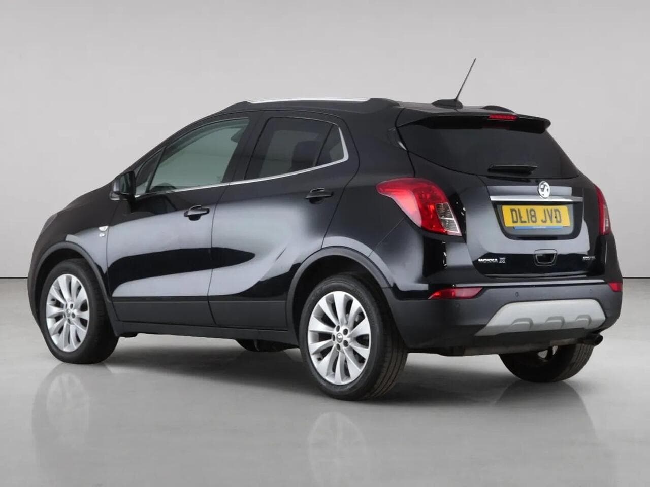 Vauxhall Mokka X thumbnail Rear Left