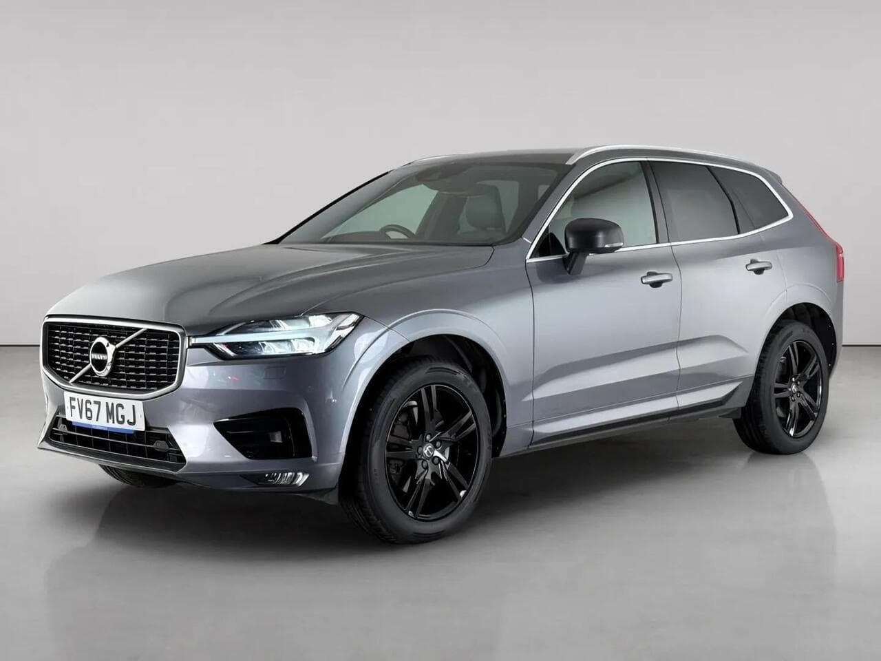 Volvo XC60 thumbnail Front Left