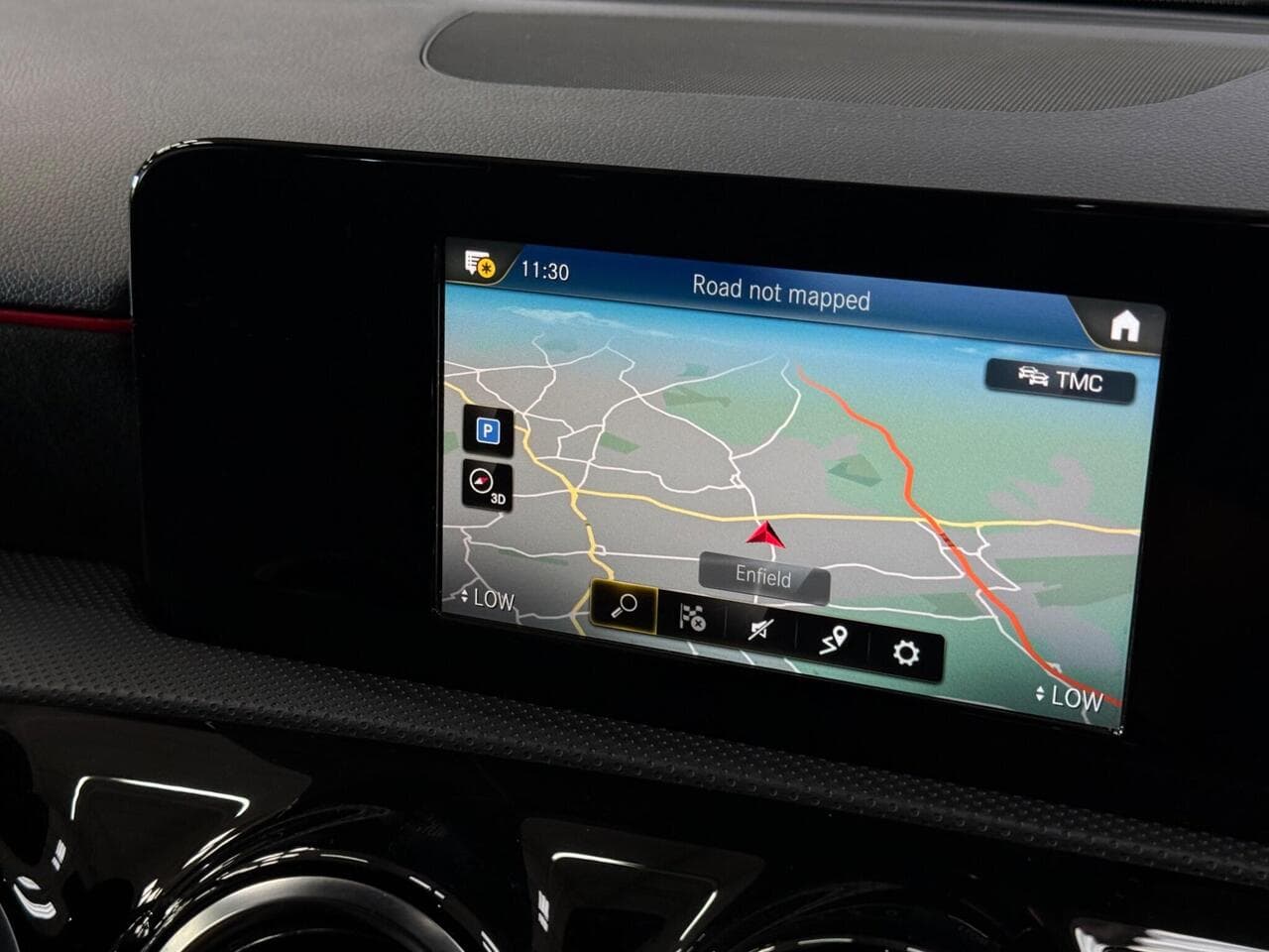 Mercedes-Benz A Class thumbnail Infotainment System