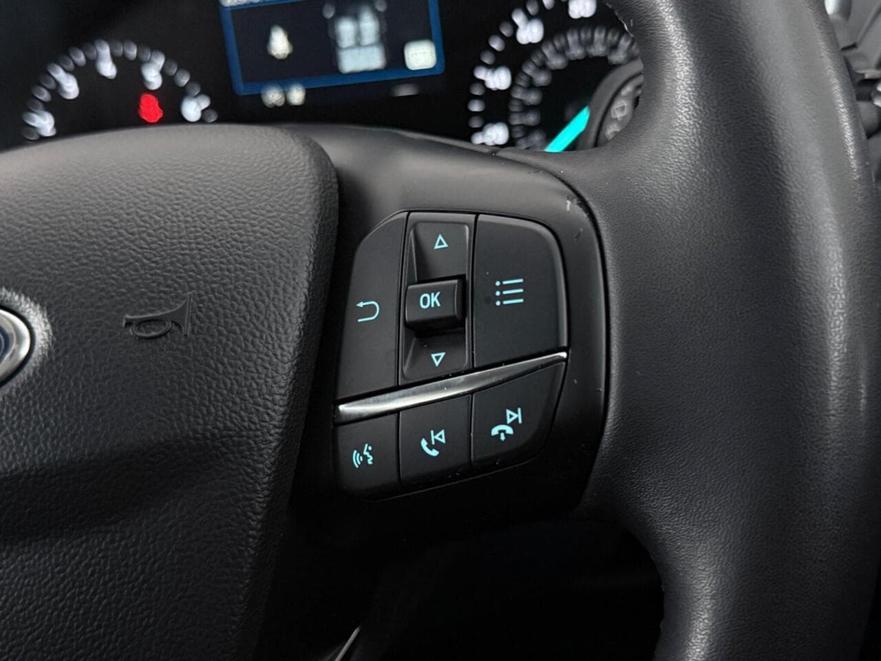 Ford Focus thumbnail Misc Controls