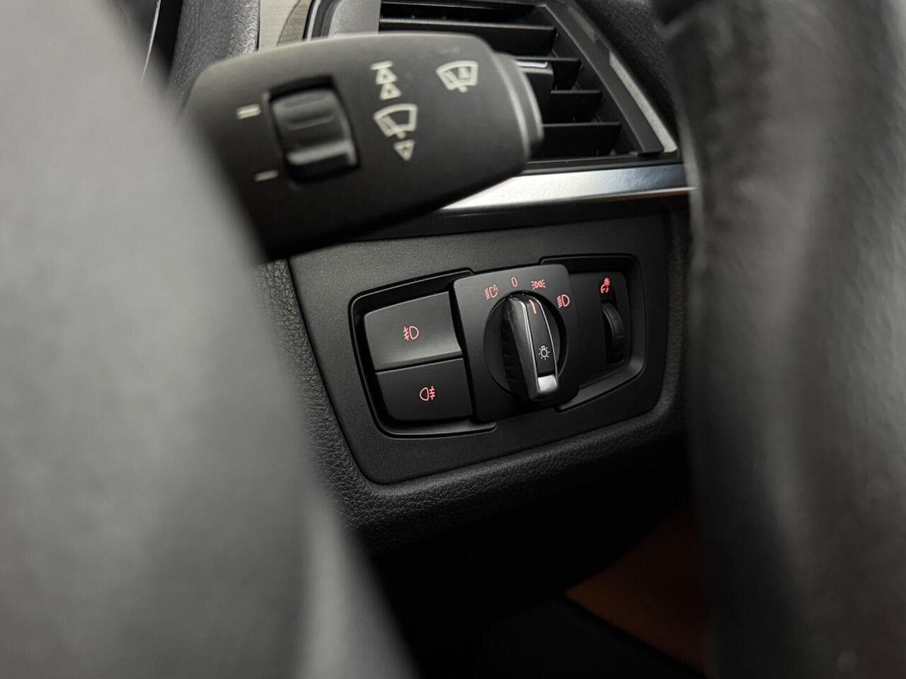BMW 4 Series Gran Coupe thumbnail Misc Controls