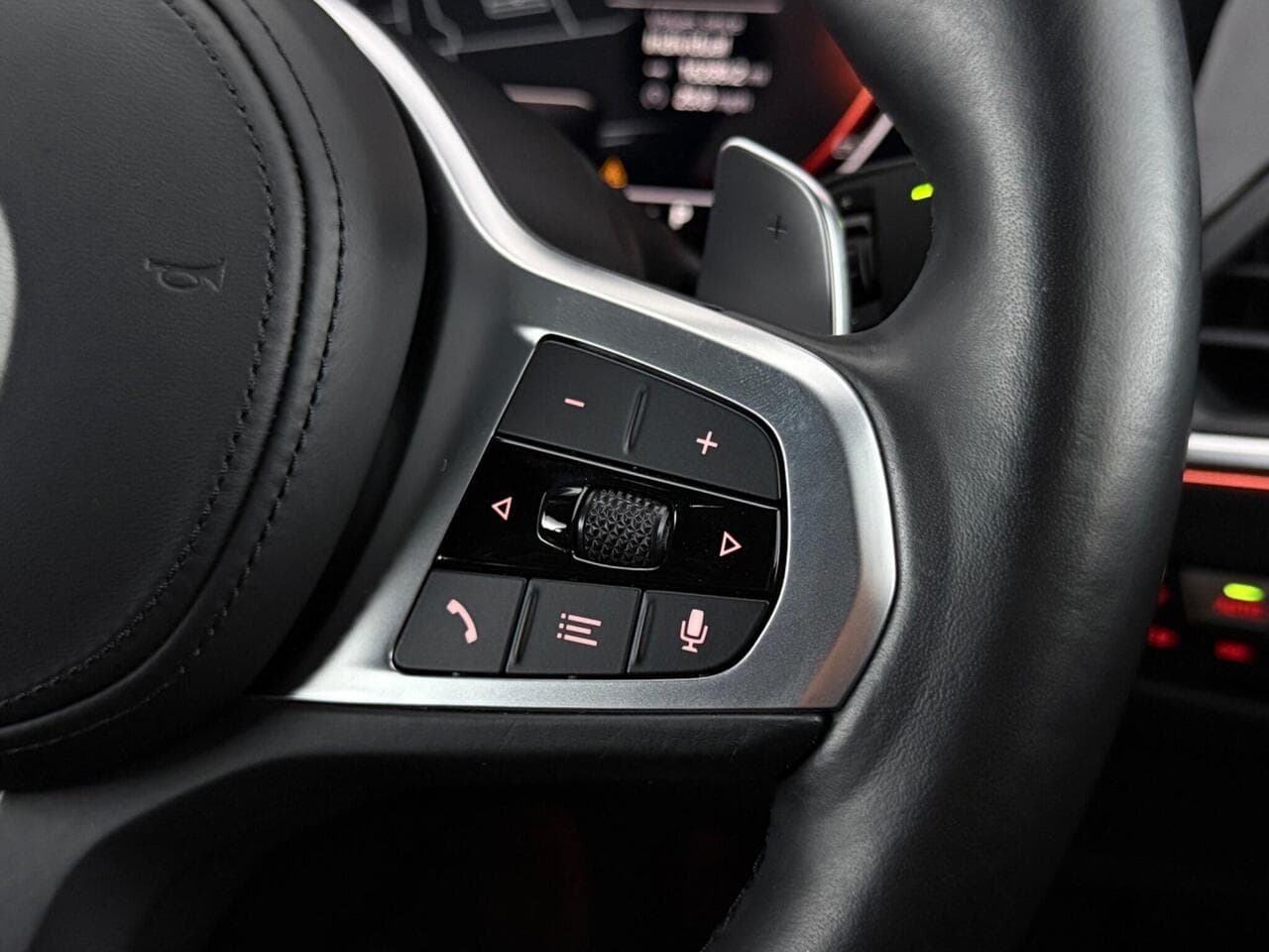 BMW 4 Series thumbnail Misc Controls
