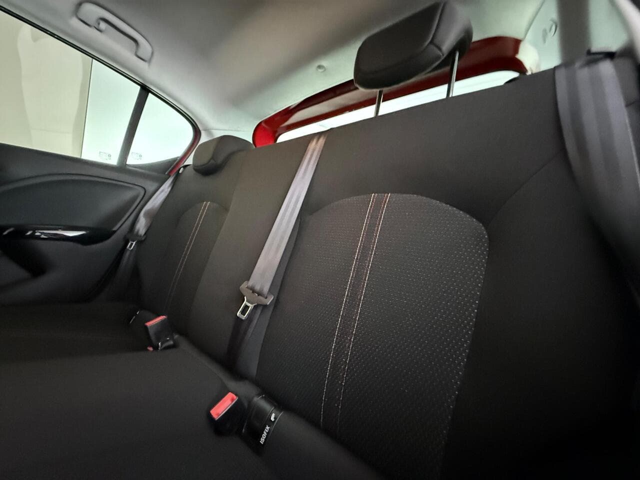Vauxhall Corsa thumbnail Seats Rear
