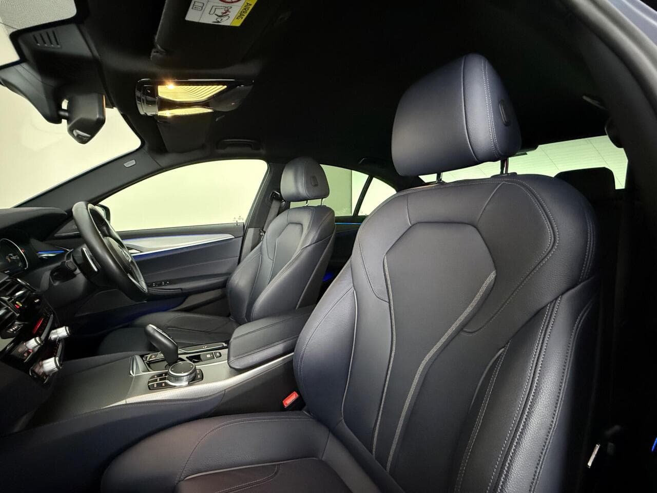 BMW 5 Series thumbnail Seat Front Passenger