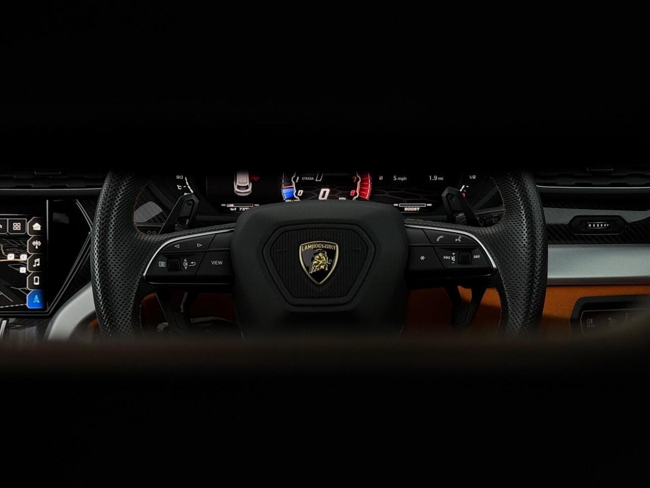 Lamborghini Urus thumbnail Misc Controls