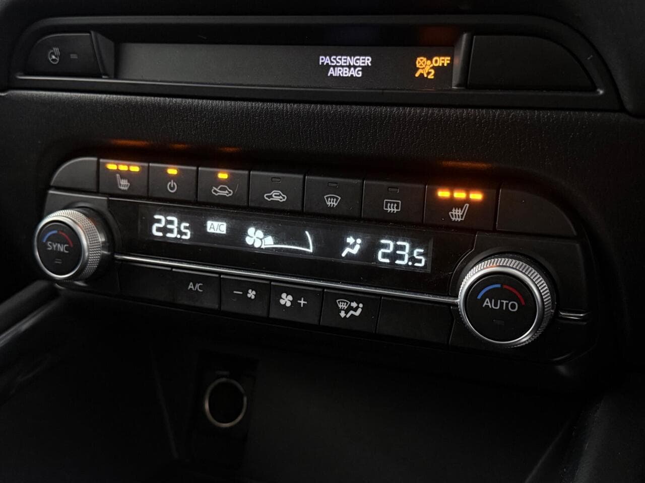 Mazda CX-5 thumbnail Misc Controls