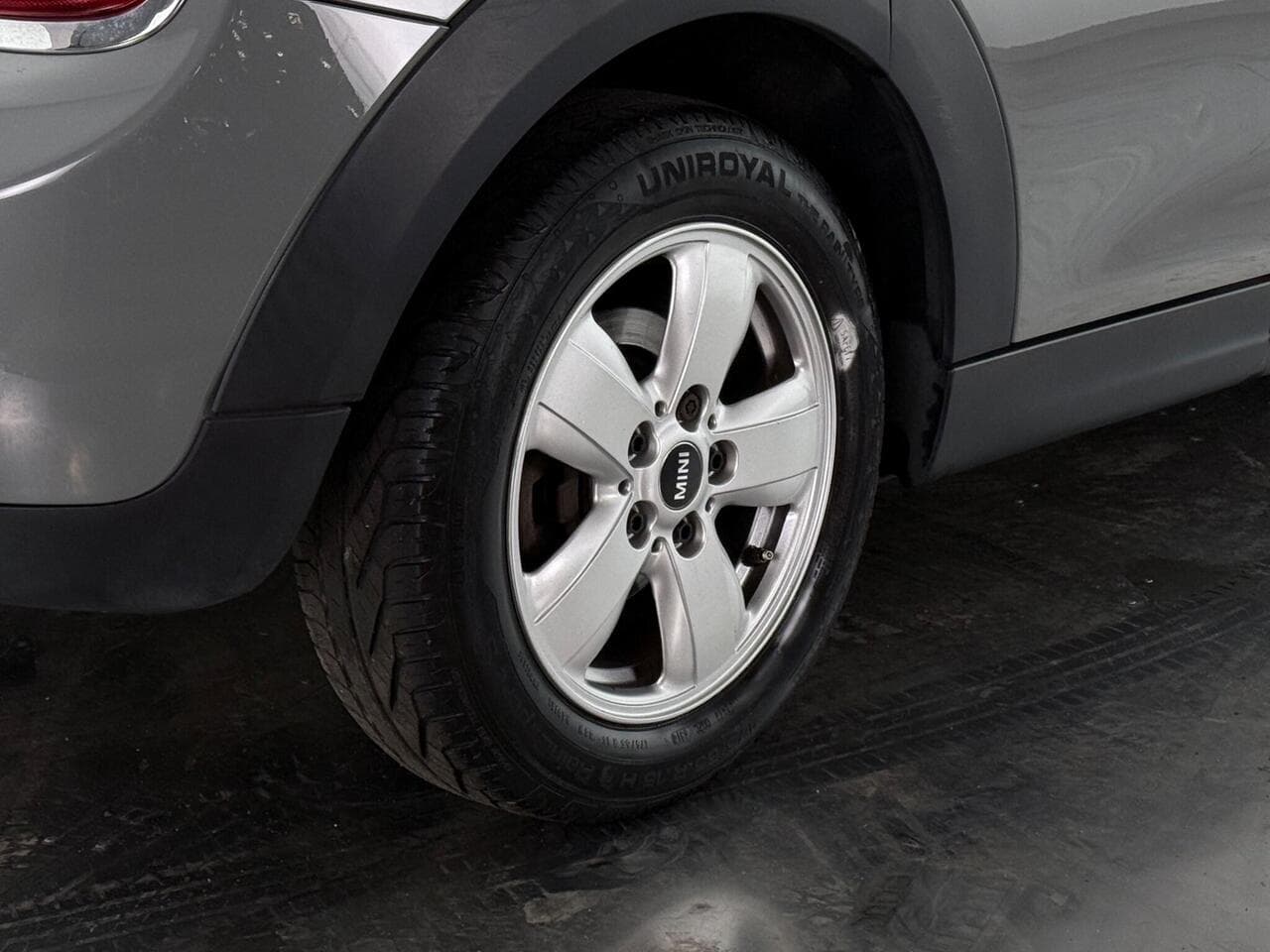 MINI Hatch thumbnail Wheel