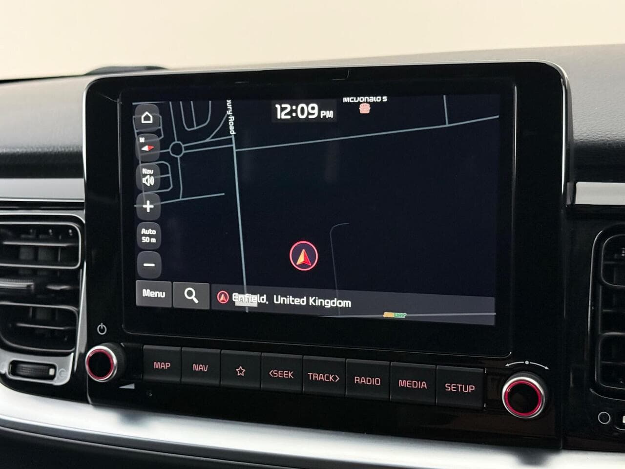 Kia Stonic thumbnail Infotainment System