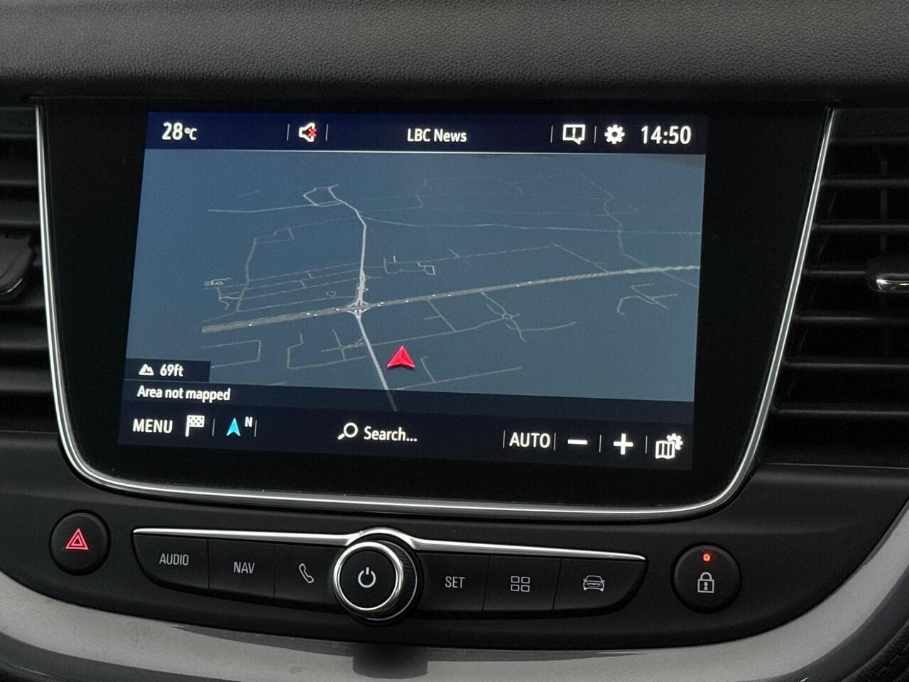 Vauxhall Grandland X thumbnail Infotainment System