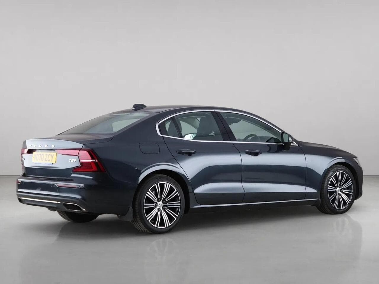 Volvo S60 thumbnail Rear Right