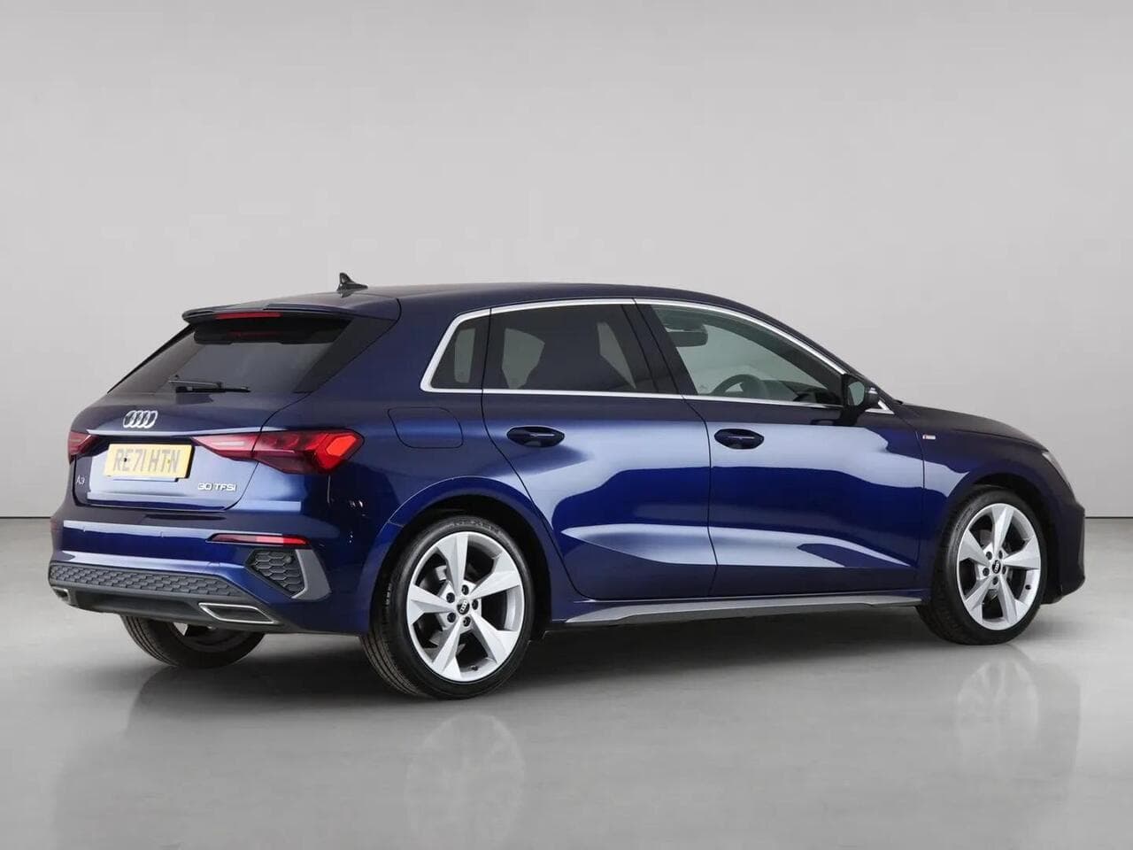 Audi A3 thumbnail Rear Right