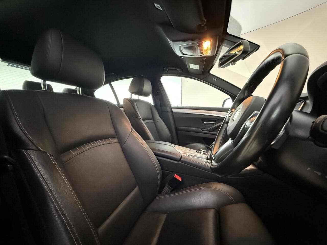 BMW 5 Series thumbnail Seat Driver