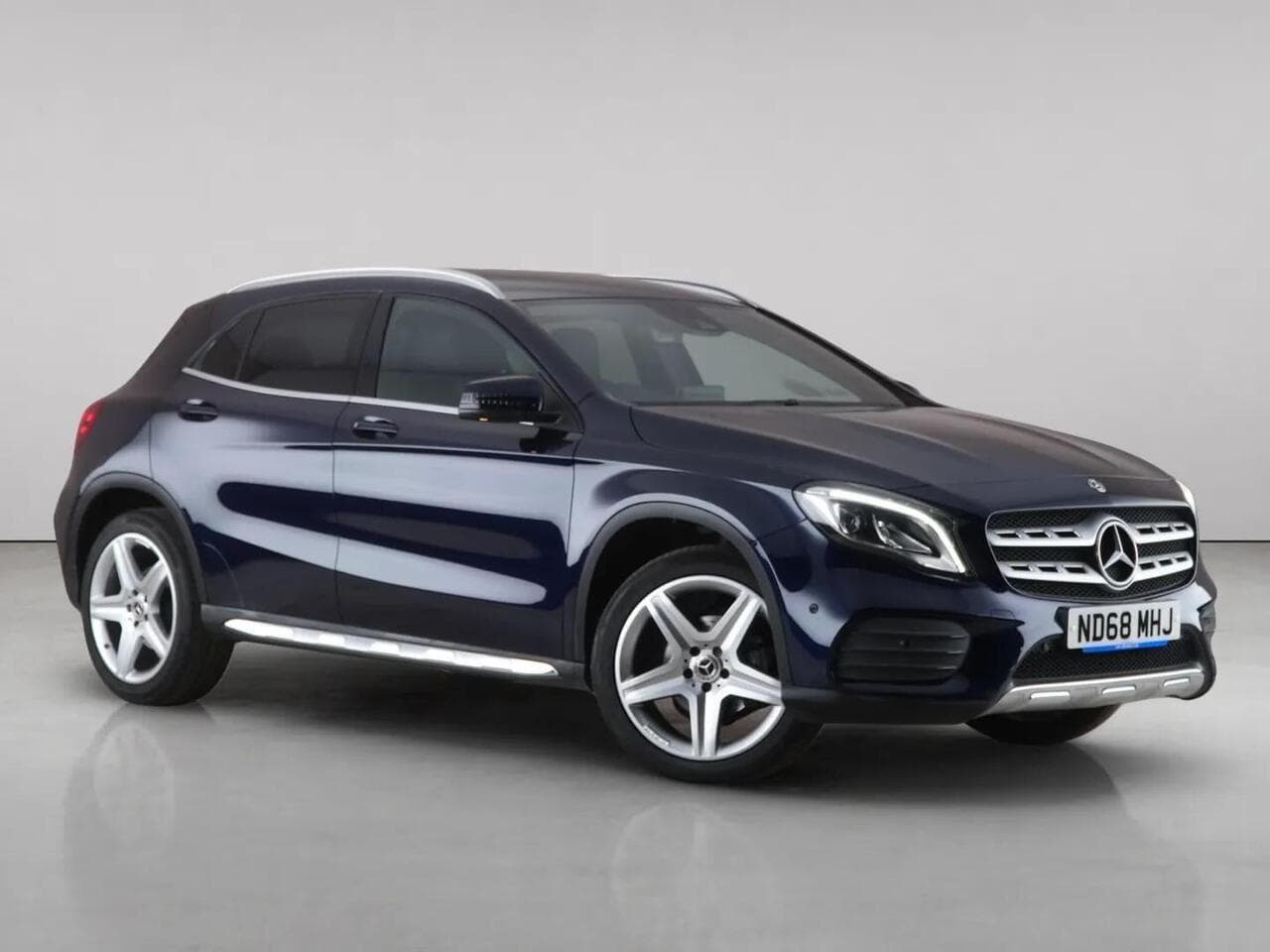Mercedes-Benz GLA - Mercedes-Benz GLA 1.6 GLA200 AMG Line (Premium) SUV 5dr Petrol 7G-DCT Euro 6 (s/s) (156 ps)