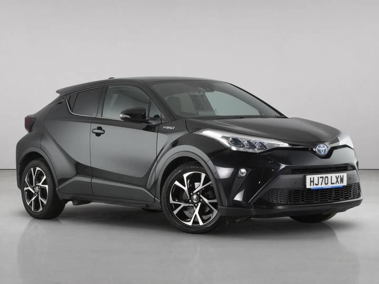 Toyota C-HR - Toyota C-HR 1.8 VVT-h Design SUV 5dr Petrol Hybrid CVT Euro 6 (s/s) (122 ps)