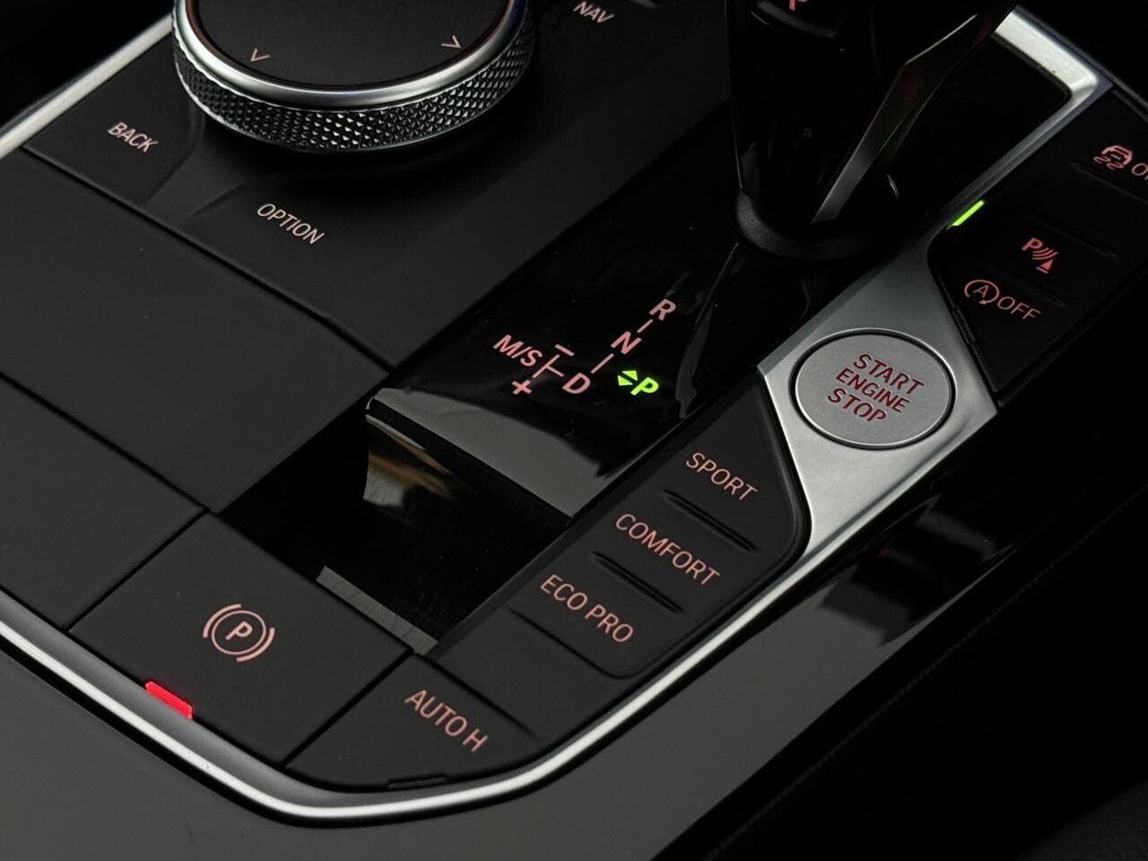 BMW 2 Series Gran Coupe thumbnail Misc Controls