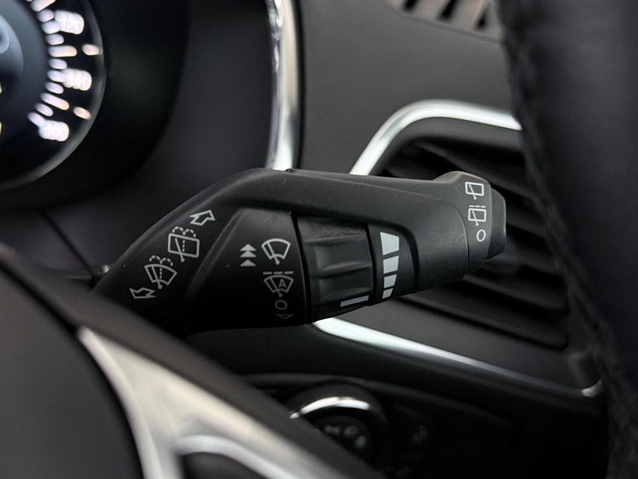 Ford Galaxy thumbnail Misc Controls