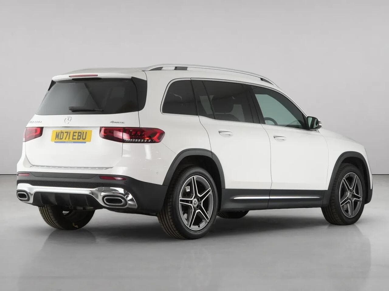 Mercedes-Benz GLB thumbnail Rear Right