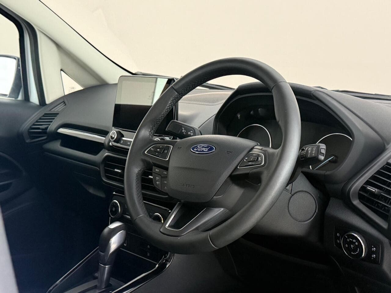 Ford EcoSport thumbnail Steering Wheel