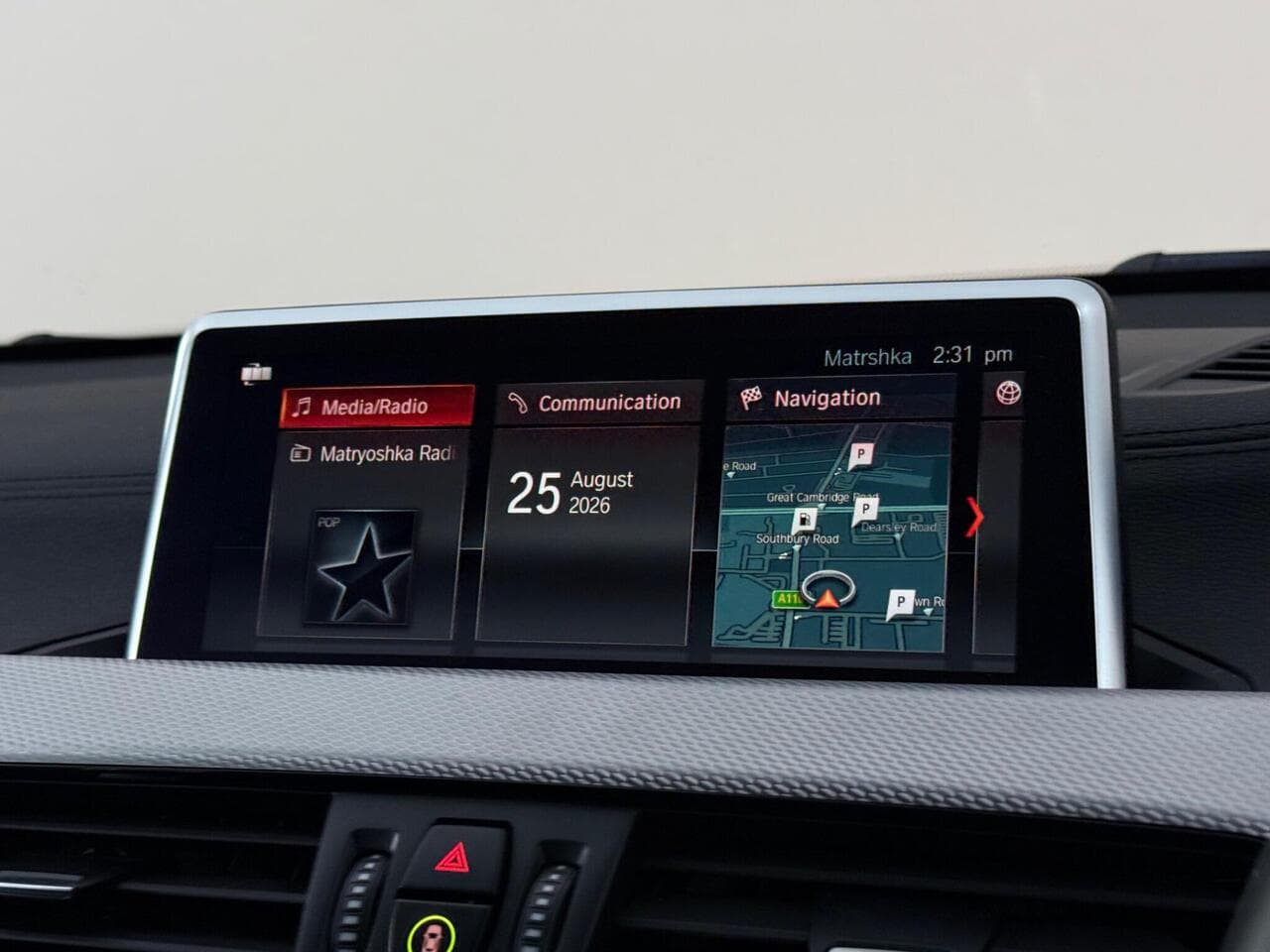 BMW X1 thumbnail Infotainment System