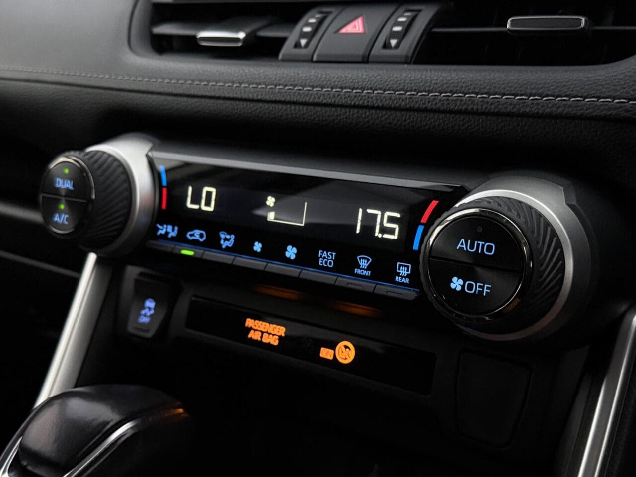 Toyota RAV4 thumbnail Misc Controls