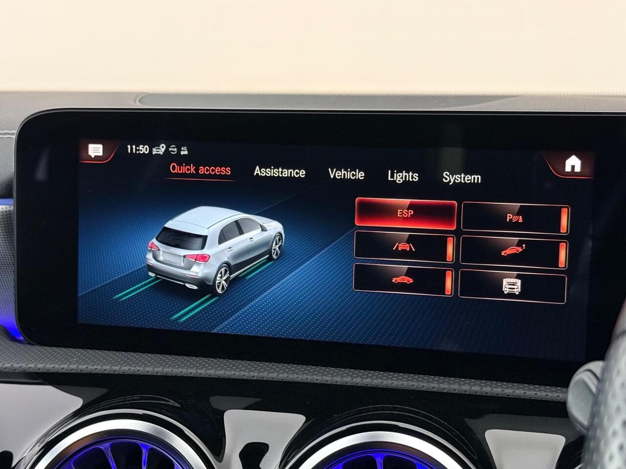 Mercedes-Benz A Class thumbnail Infotainment System
