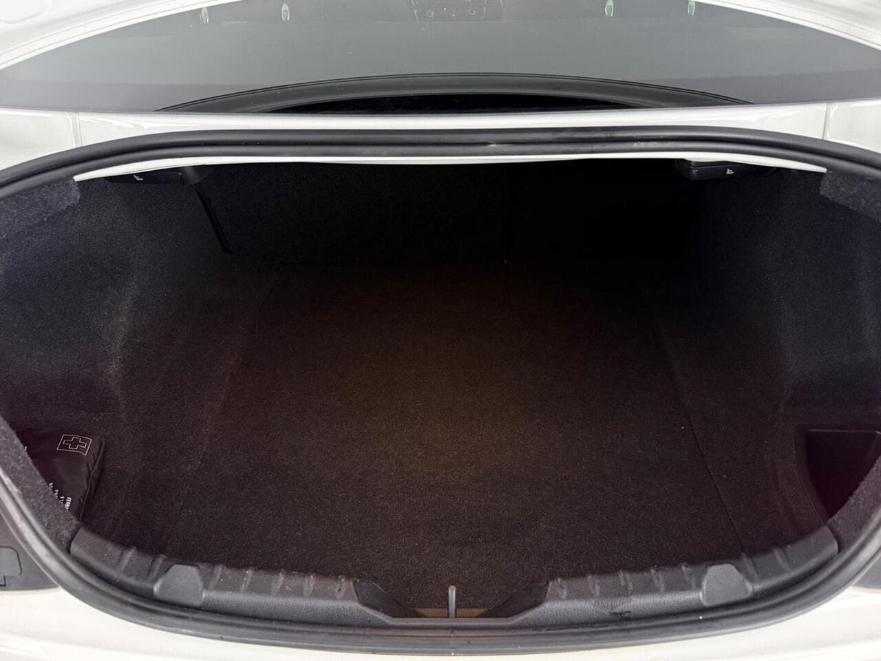BMW 2 Series thumbnail Boot
