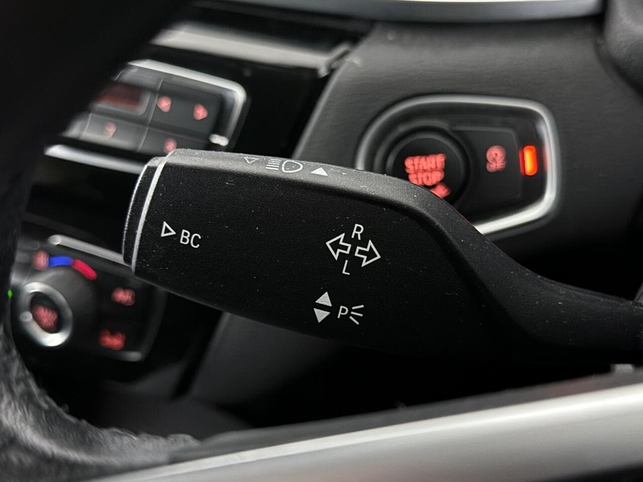BMW X1 thumbnail Misc Controls