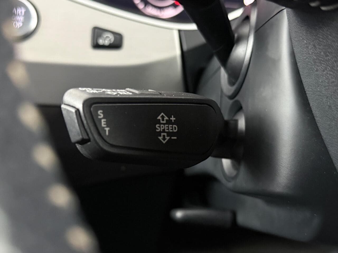 Audi Q7 thumbnail Misc Controls