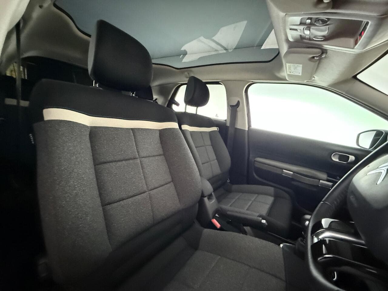 Citroen C4 Cactus thumbnail Seat Driver