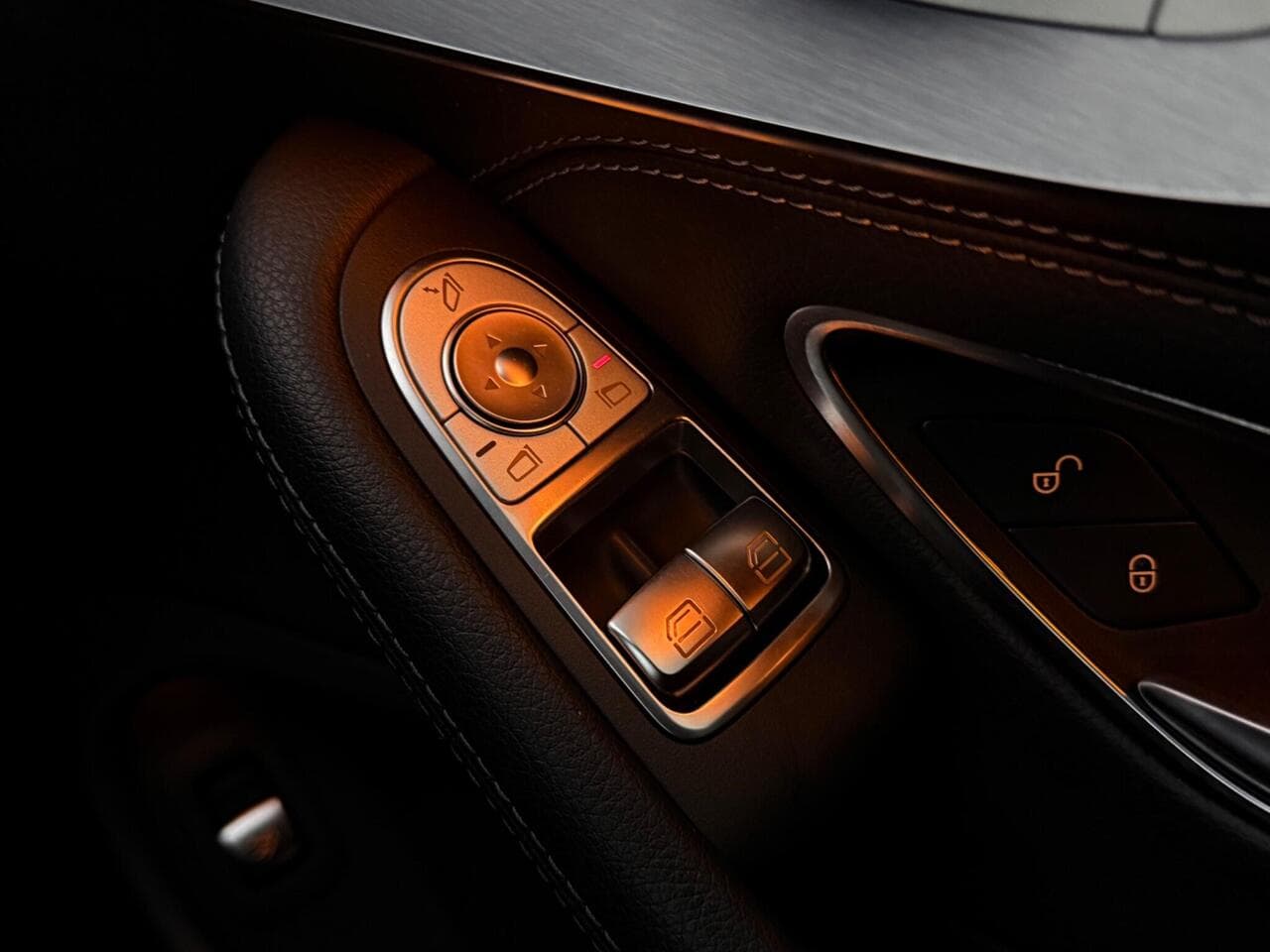 Mercedes-Benz C Class thumbnail Inconclusive