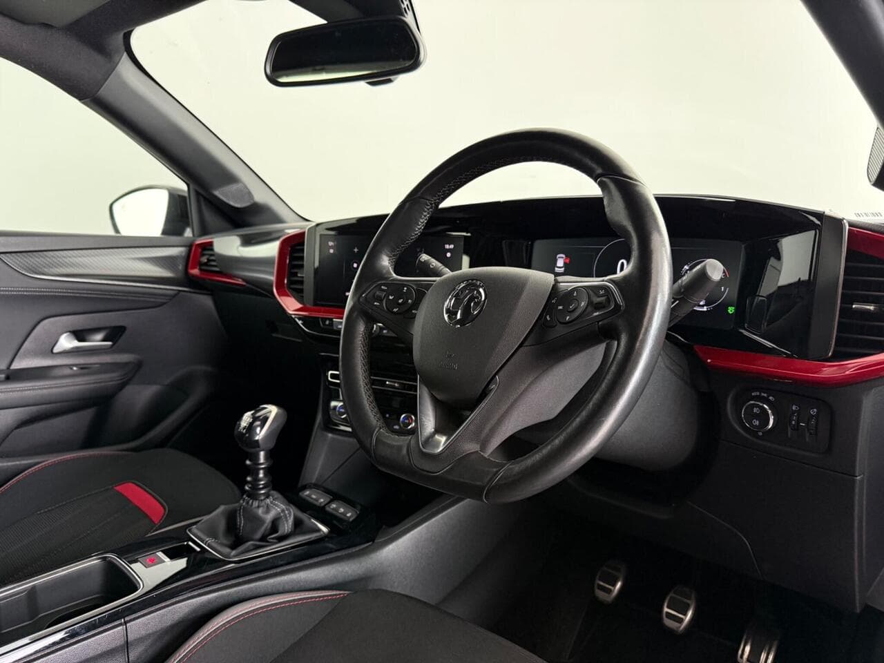 Vauxhall Mokka thumbnail Interior Front