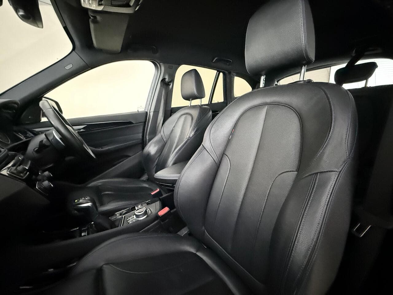BMW X1 thumbnail Seat Front Passenger