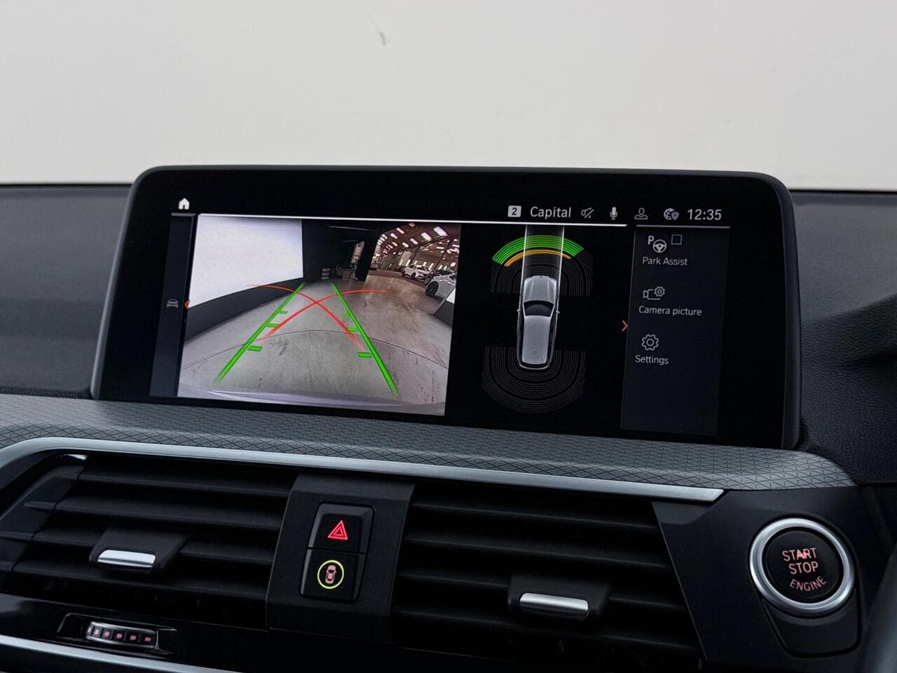 BMW X3 thumbnail Infotainment System