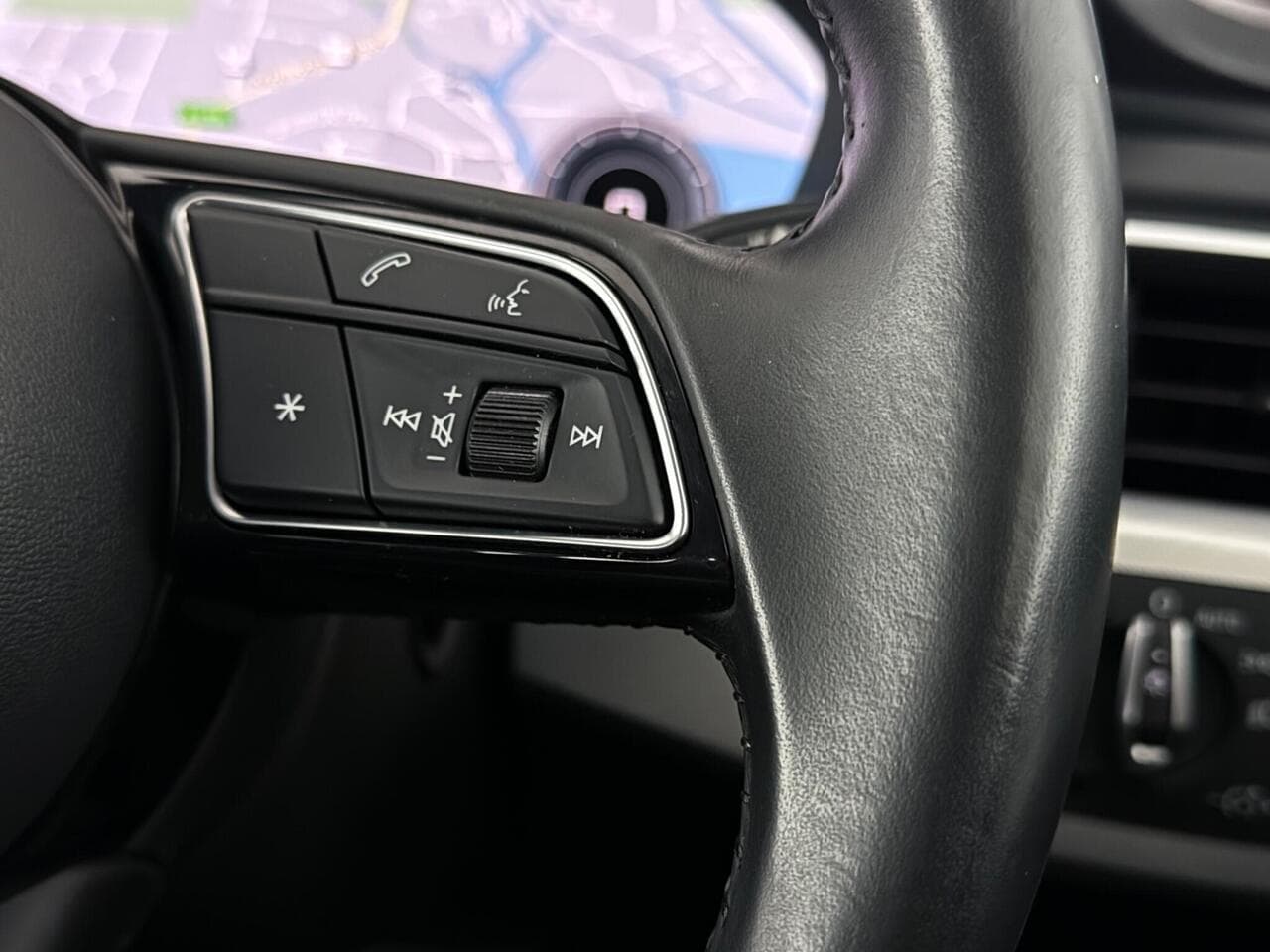 Audi A4 Avant thumbnail Misc Controls