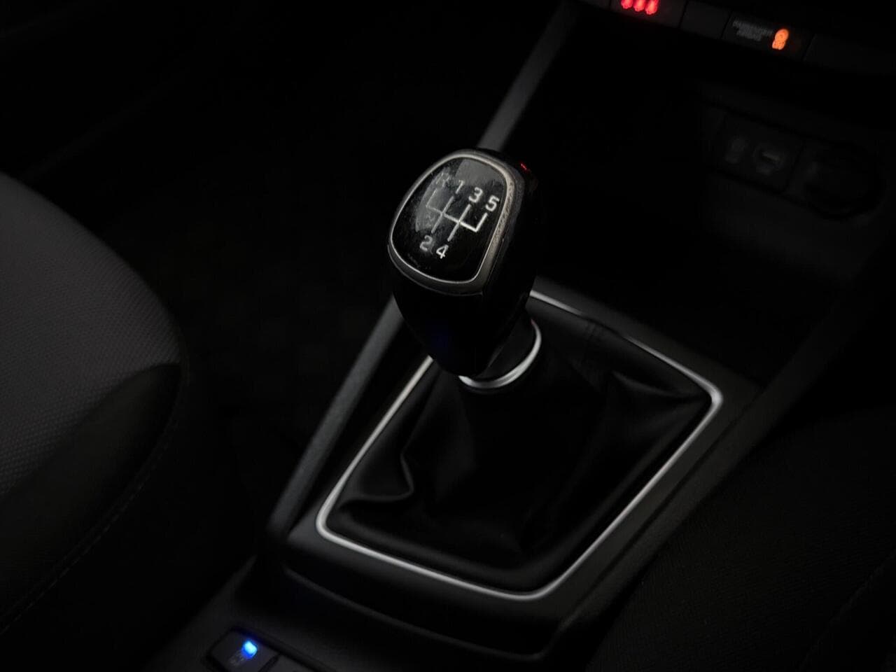 Hyundai i20 thumbnail Interior Front