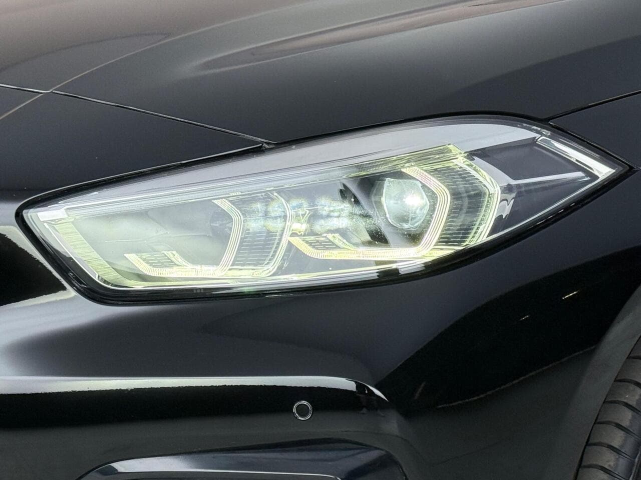 BMW 1 Series thumbnail Lights Front