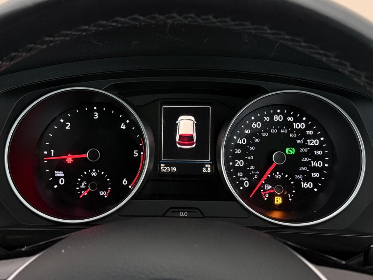 Volkswagen Tiguan thumbnail Driver Instruments