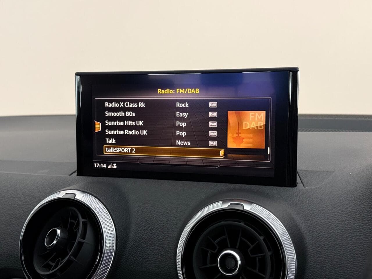 Audi Q2 thumbnail Infotainment System