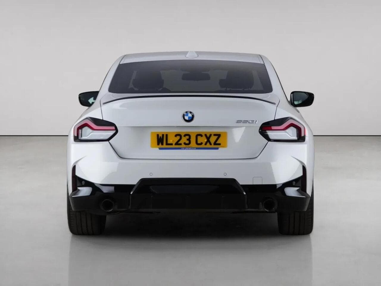 BMW 2 Series thumbnail Rear