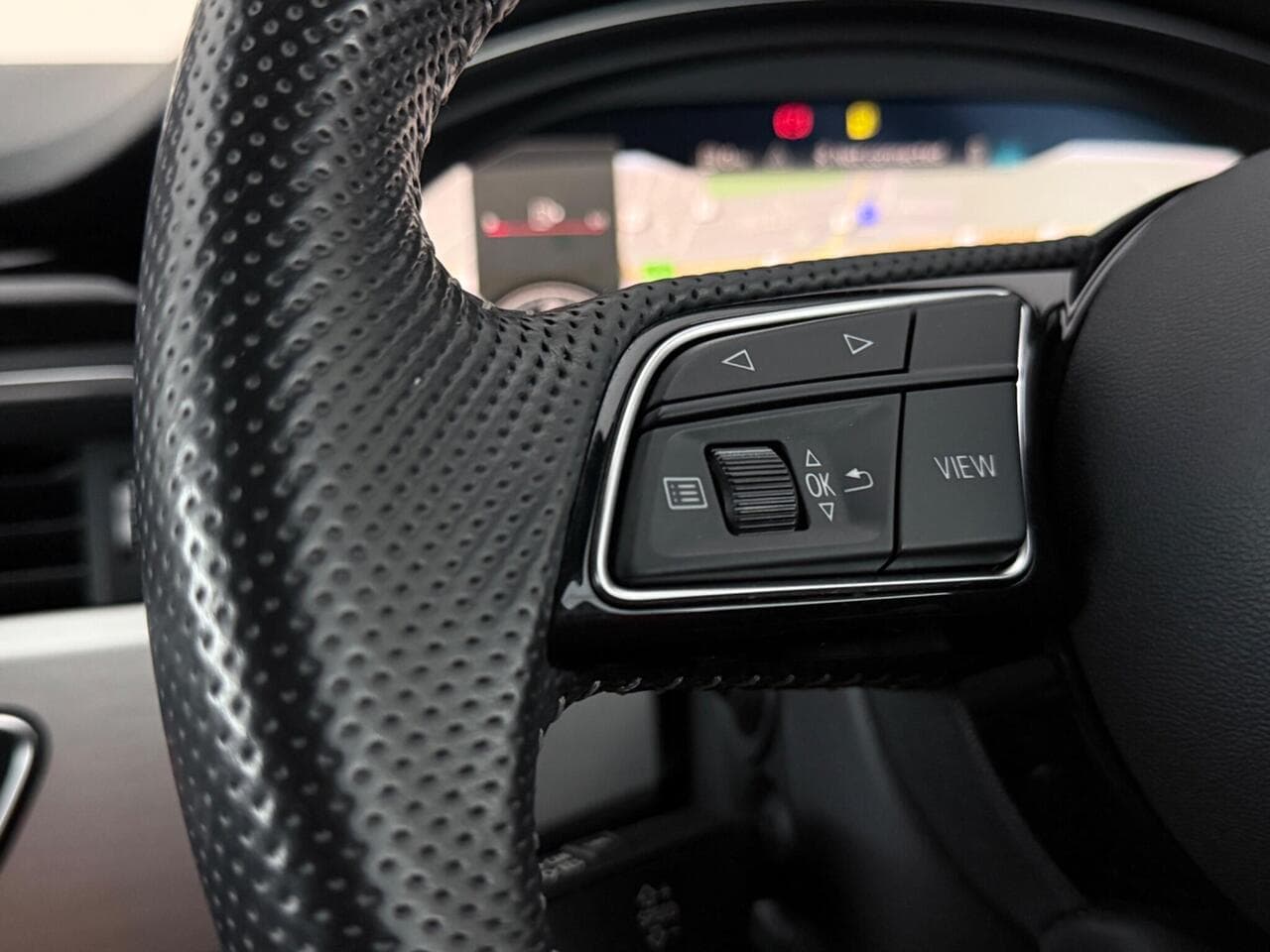 Audi A4 Avant thumbnail Misc Controls